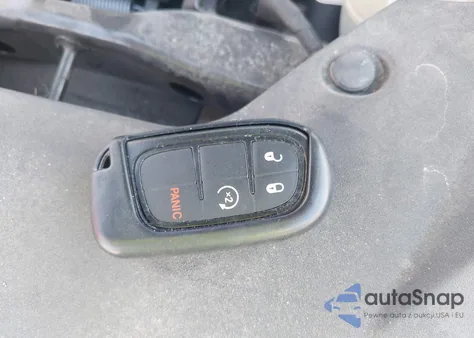 2021 Jeep Cherokee Latitude Plus Fwd z USA, uszkodzony, nr VIN 1C4PJLLB5MD164725